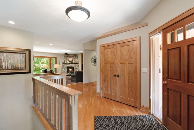 2934 Canyon Road, Chaska, MN 55318