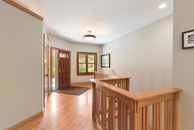 2934 Canyon Road, Chaska, MN 55318