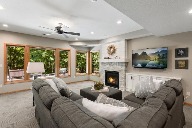 2934 Canyon Road, Chaska, MN 55318