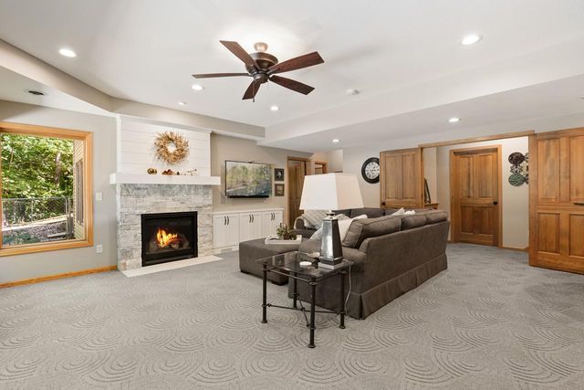 2934 Canyon Road, Chaska, MN 55318