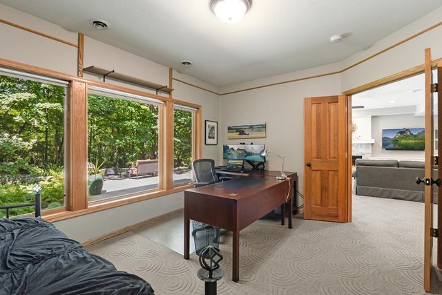 2934 Canyon Road, Chaska, MN 55318