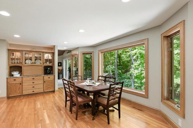 2934 Canyon Road, Chaska, MN 55318