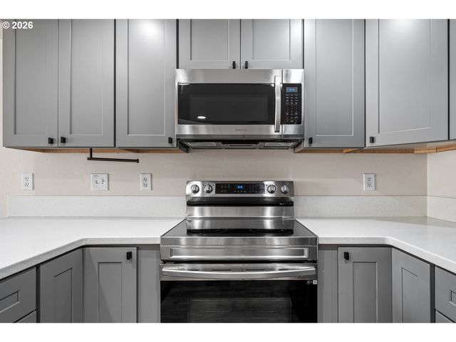 1167 Sw 183RD Pl, Beaverton, OR 97003