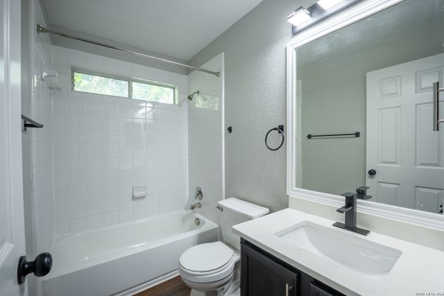 12107 Dawson Circle, San Antonio, TX 78253