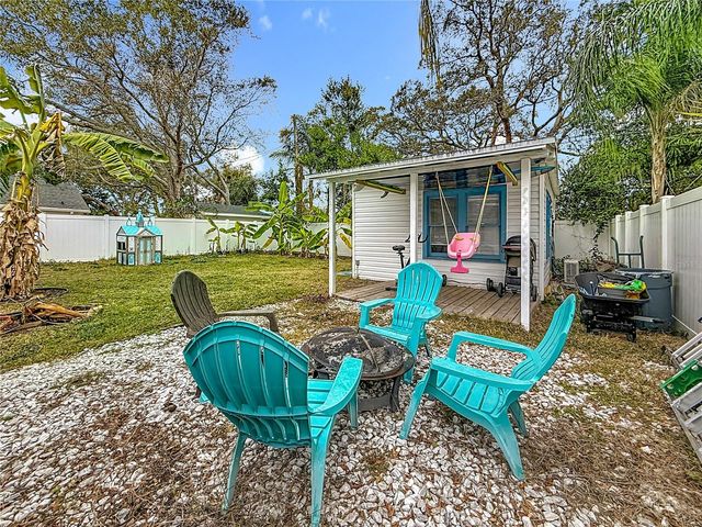 520 ROANOKE STREET, Dunedin, FL 34698