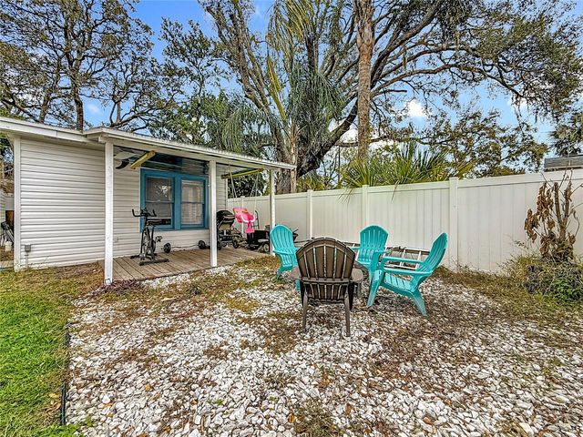 520 ROANOKE STREET, Dunedin, FL 34698
