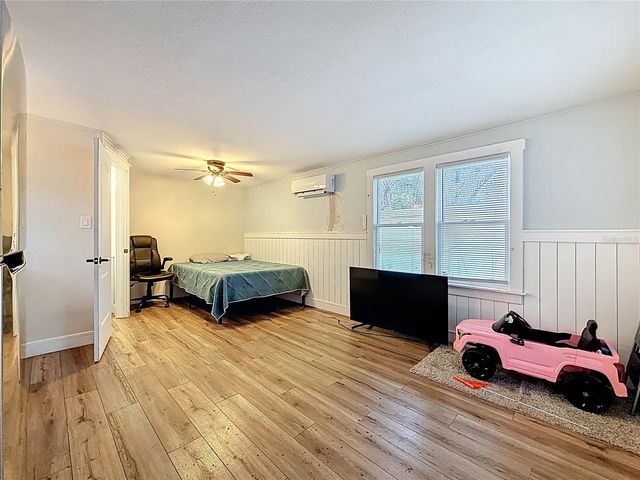 520 ROANOKE STREET, Dunedin, FL 34698