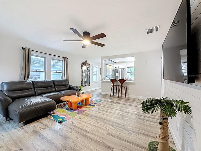 520 ROANOKE STREET, Dunedin, FL 34698