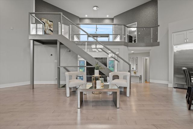 1912 Midwest Club Parkway, Oak Brook, IL 60523