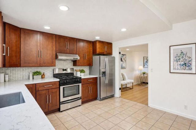 803 Beaver Creek Way, San Jose, CA 95133