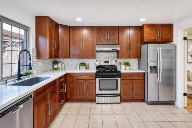 803 Beaver Creek Way, San Jose, CA 95133