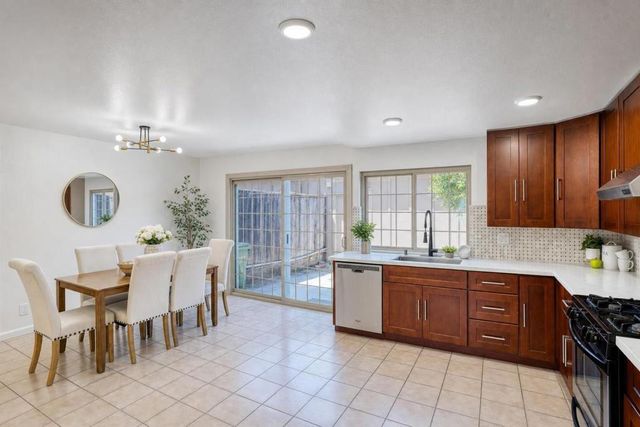 803 Beaver Creek Way, San Jose, CA 95133