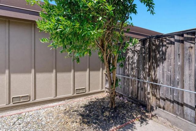 803 Beaver Creek Way, San Jose, CA 95133