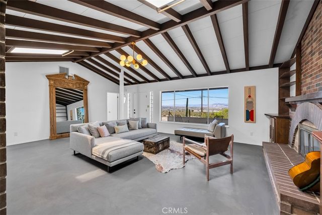 7648 Araby, 29 Palms, CA 92277