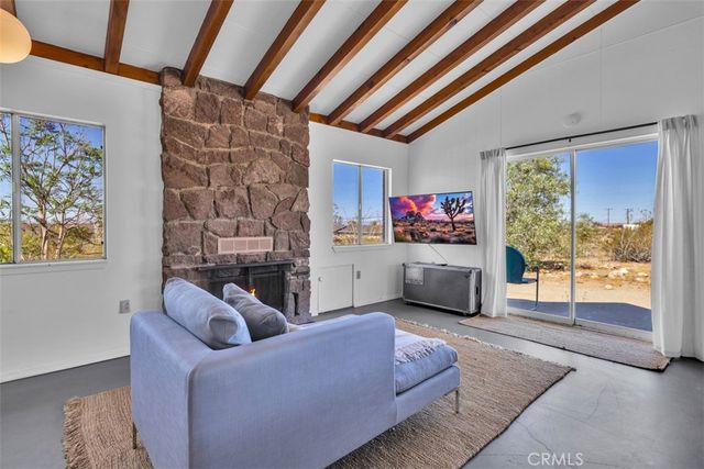 7648 Araby, 29 Palms, CA 92277