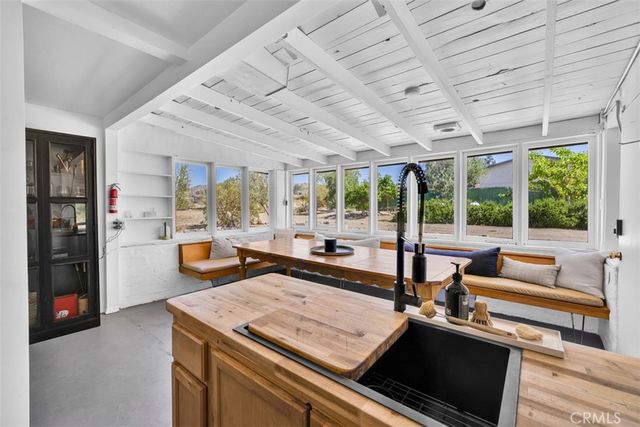 7648 Araby, 29 Palms, CA 92277
