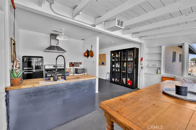 7648 Araby, 29 Palms, CA 92277