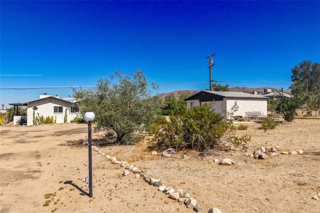 7648 Araby, 29 Palms, CA 92277
