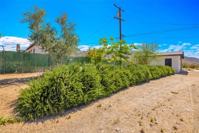 7648 Araby, 29 Palms, CA 92277