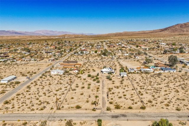 7648 Araby, 29 Palms, CA 92277
