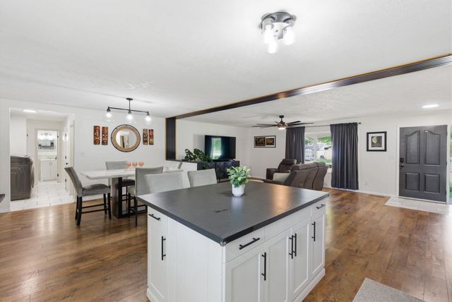 421 N Rose Hill Rd, Rose Hill, KS 67133