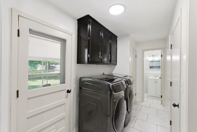 421 N Rose Hill Rd, Rose Hill, KS 67133