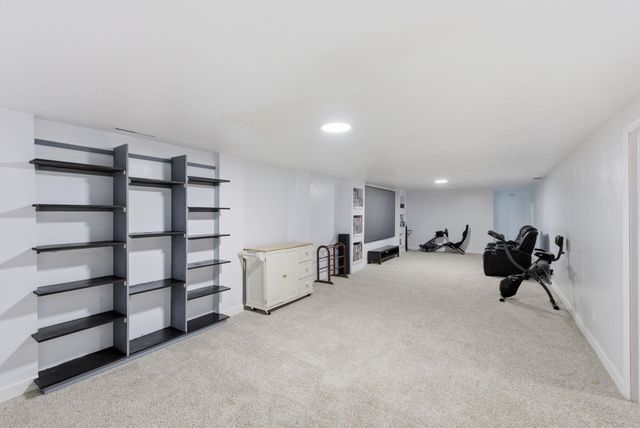 421 N Rose Hill Rd, Rose Hill, KS 67133