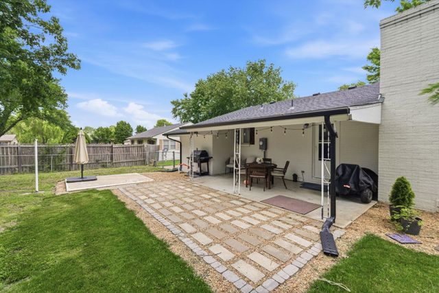 421 N Rose Hill Rd, Rose Hill, KS 67133