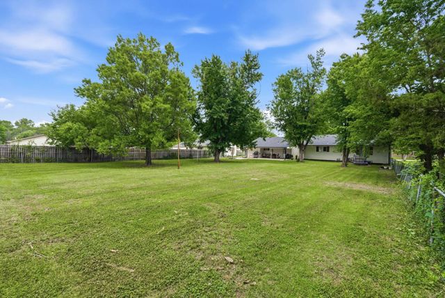 421 N Rose Hill Rd, Rose Hill, KS 67133