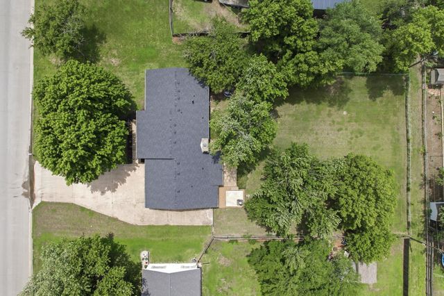 421 N Rose Hill Rd, Rose Hill, KS 67133