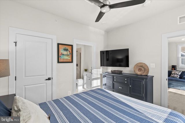 12377 HIDDEN BAY DR, Berlin, MD 21811