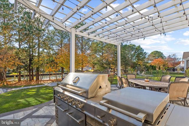 12377 HIDDEN BAY DR, Berlin, MD 21811