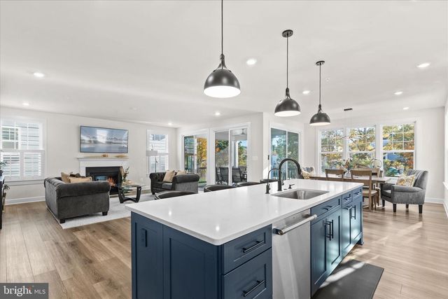 12377 HIDDEN BAY DR, Berlin, MD 21811