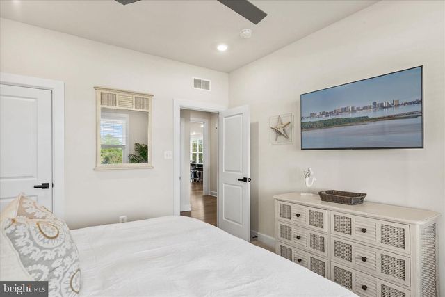 12377 HIDDEN BAY DR, Berlin, MD 21811