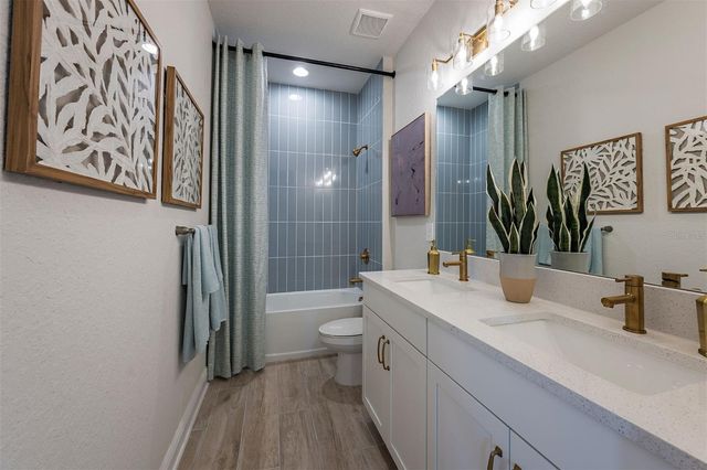 1673 LUGANO CIRCLE, Nokomis, FL 34275