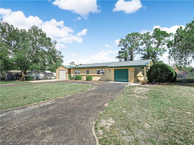 112 Springdale Road, Sebring, FL 33870