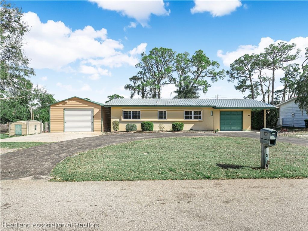 112 Springdale Road, Sebring, FL 33870