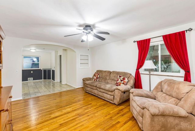 1375 Washington Circle, Anderson Twp, OH 45255