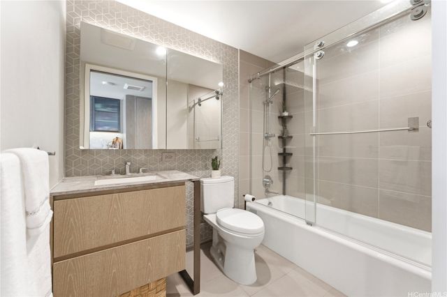 1000 Auahi Street 633, Honolulu, HI 96814