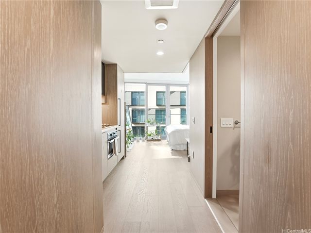 1000 Auahi Street 633, Honolulu, HI 96814