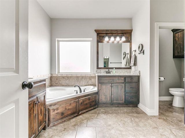 31631 Boomer Avenue, Norman, OK 73072