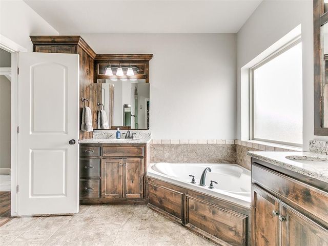 31631 Boomer Avenue, Norman, OK 73072