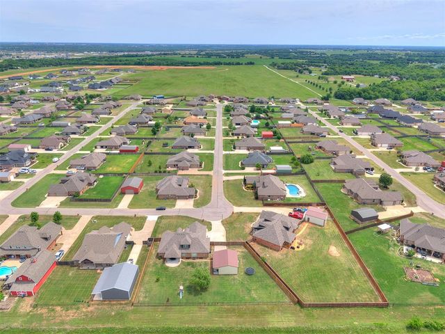 31631 Boomer Avenue, Norman, OK 73072