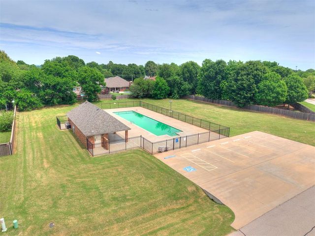 31631 Boomer Avenue, Norman, OK 73072