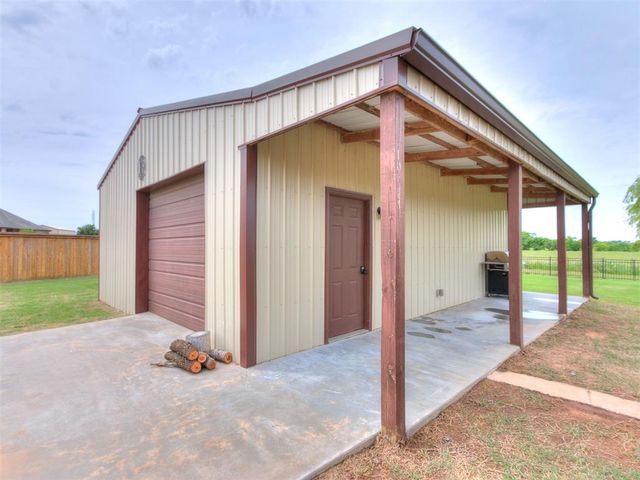 31631 Boomer Avenue, Norman, OK 73072