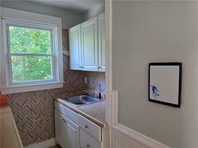 112 Bernon Street, Providence, RI 02908