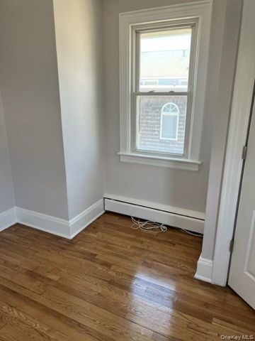 833 oceanfront 1N, Long Beach, NY 11561