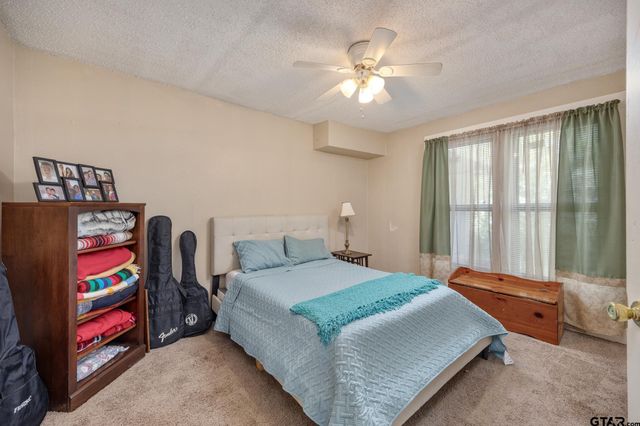 803 W Noble, Troup, TX 75789