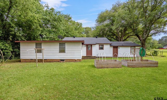 803 W Noble, Troup, TX 75789
