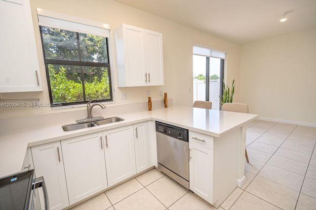 11064 W 33rd Way, Hialeah, FL 33018